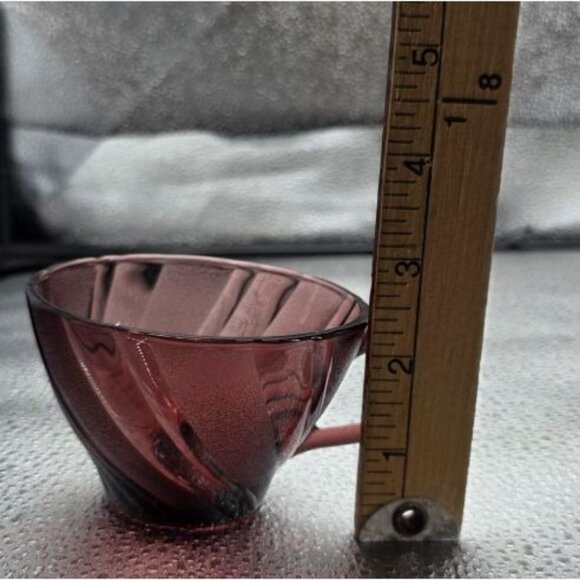 Vintage Arcoroc France Swirl Purple Glass Coffee Cup & Saucer Set Of 6 - Picture 14 of 16